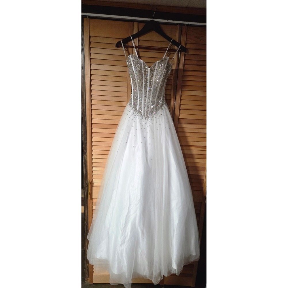 Jovani Size 8 White Tulle Prom Dress Ball Gown Beaded Corset Formal Wedding